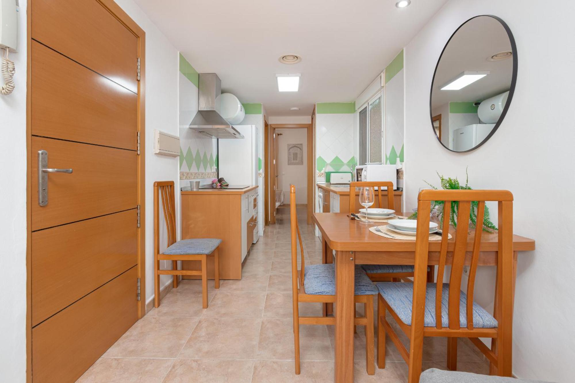 Appartamento C55 Cosy Close To The *